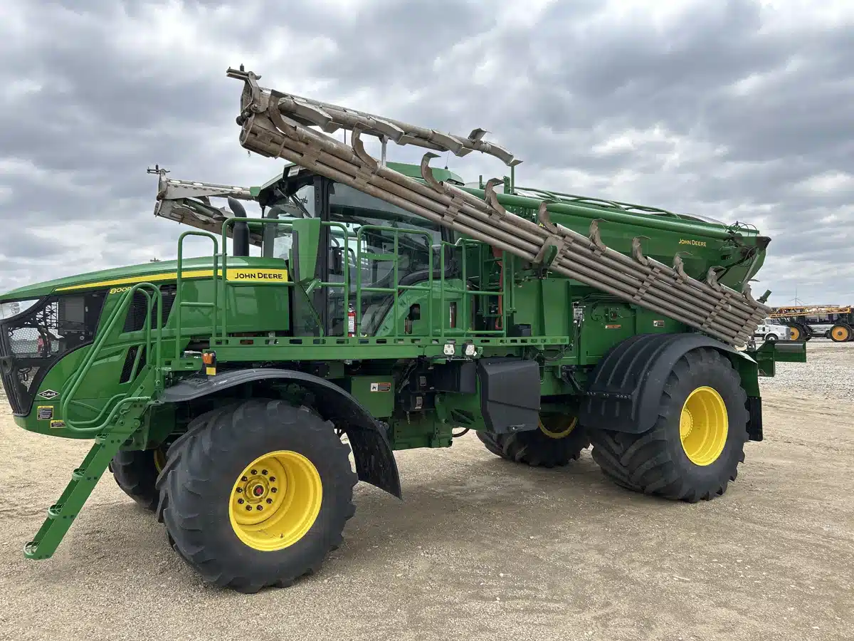 Gallery image 1 for Used 2024 John Deere 800R Anhydrous Applicator