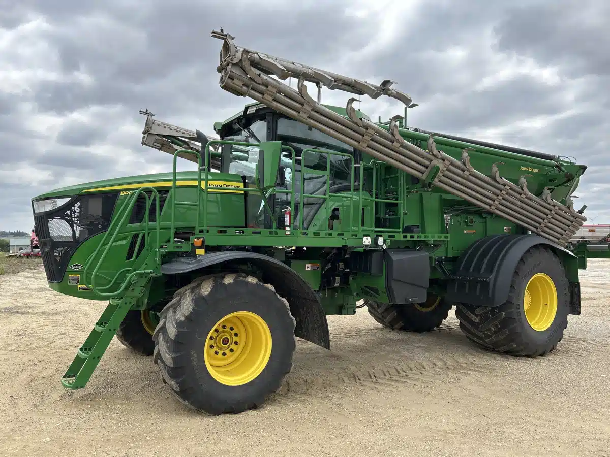 Gallery image 1 for Used 2024 John Deere 800R Anhydrous Applicator