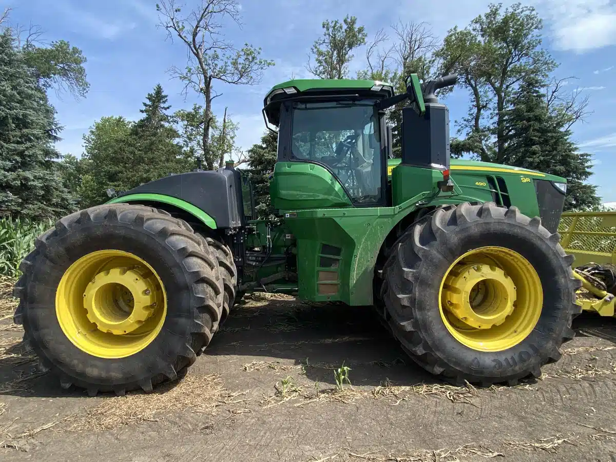 Gallery image 2 for Used 2024 John Deere 9R 490 Tractor