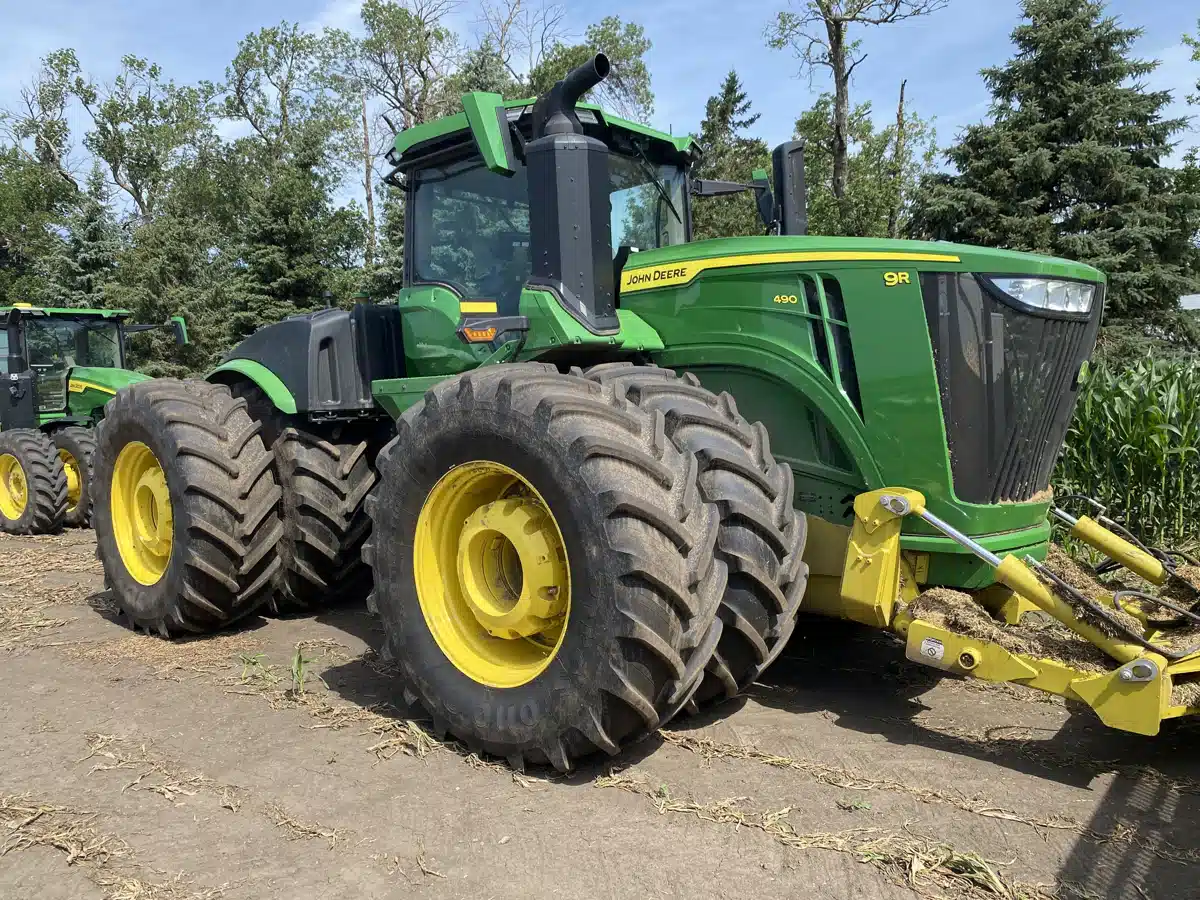 Gallery image 1 for Used 2024 John Deere 9R 490 Tractor