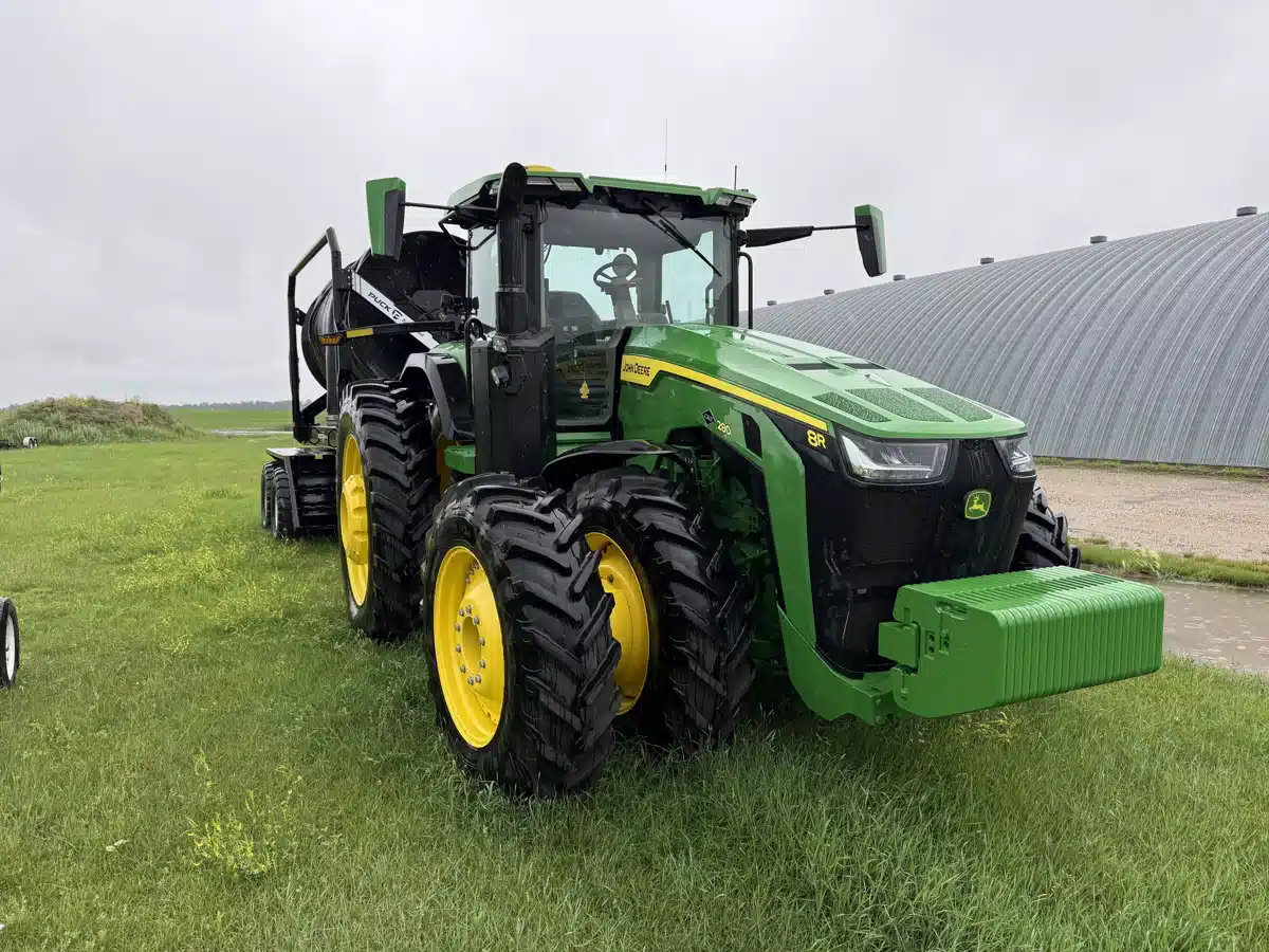 Gallery image 1 for Used 2024 John Deere 8R 280 Tractor