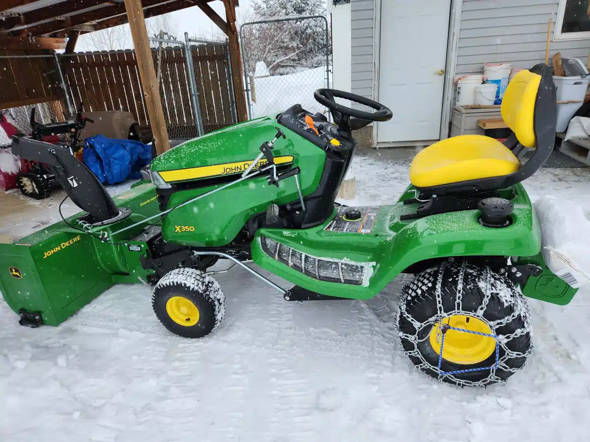 Gallery image 2 for Used 2024 John Deere X350 Lawn Tractor
