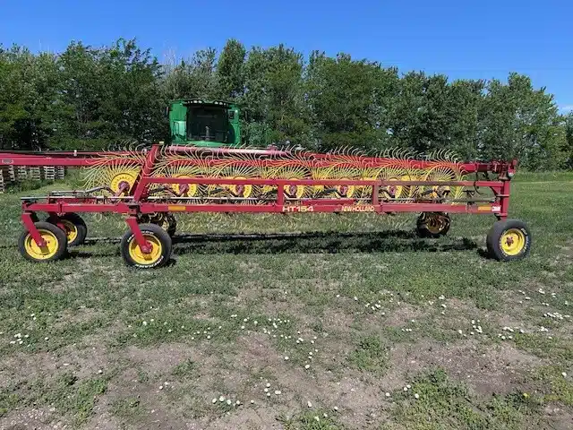 Gallery image 1 for Used New Holland HT-154 Rake