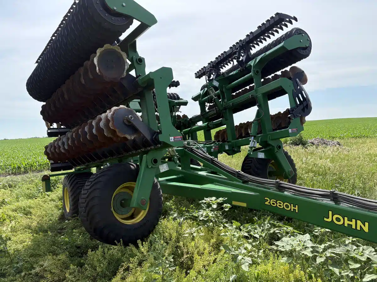 Gallery image 2 for Used 2021 John Deere 2680H Disc