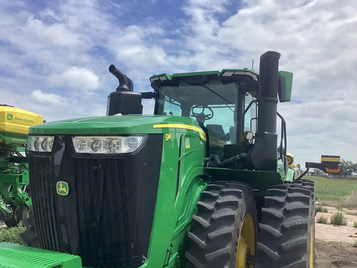 Gallery image 1 for 2024 John Deere 9R 440 Tractor