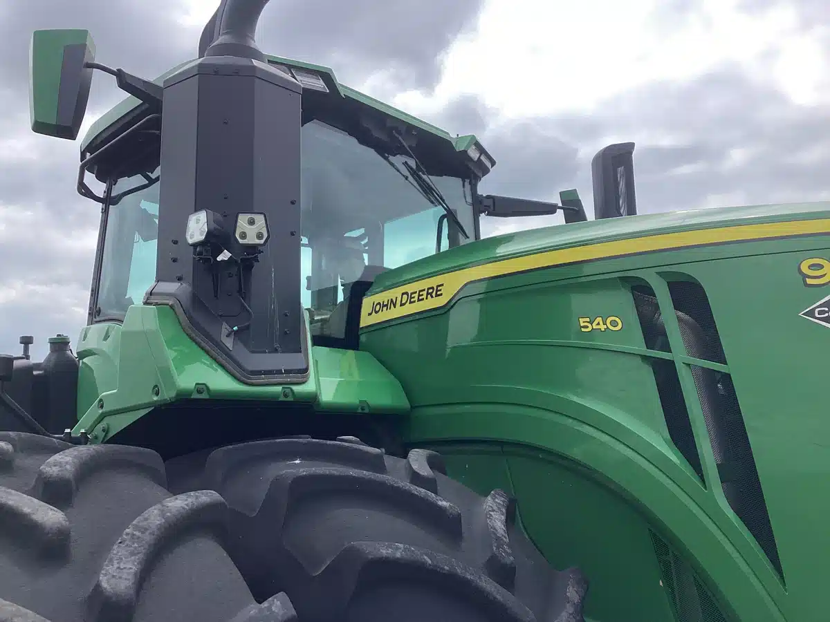 Gallery image 2 for Used 2024 John Deere 9R 540 Tractor