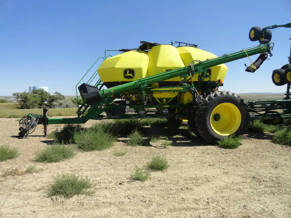 Gallery image 2 for Used 2017 John Deere 1830 Air Drill