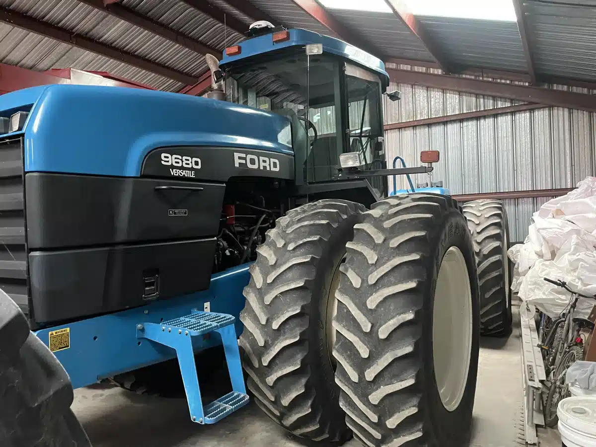 Gallery image 2 for Used 1995 New Holland 9680 Tractor