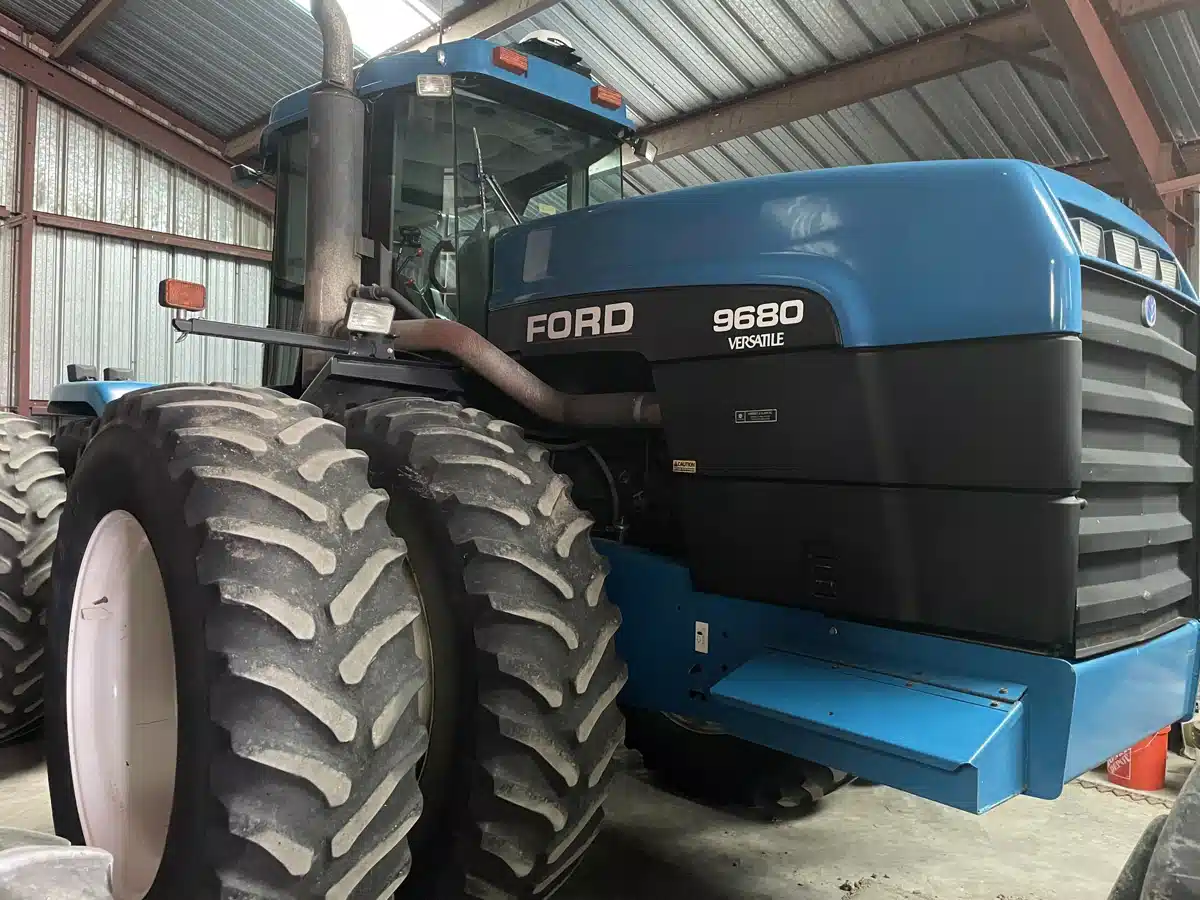 Gallery image 1 for Used 1995 New Holland 9680 Tractor