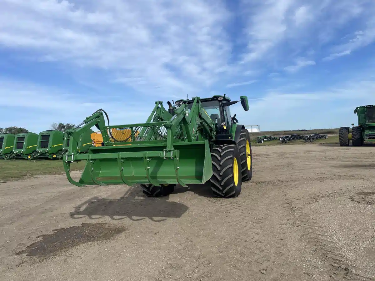 Gallery image 2 for Used 2024 John Deere 6R 155 Tractor