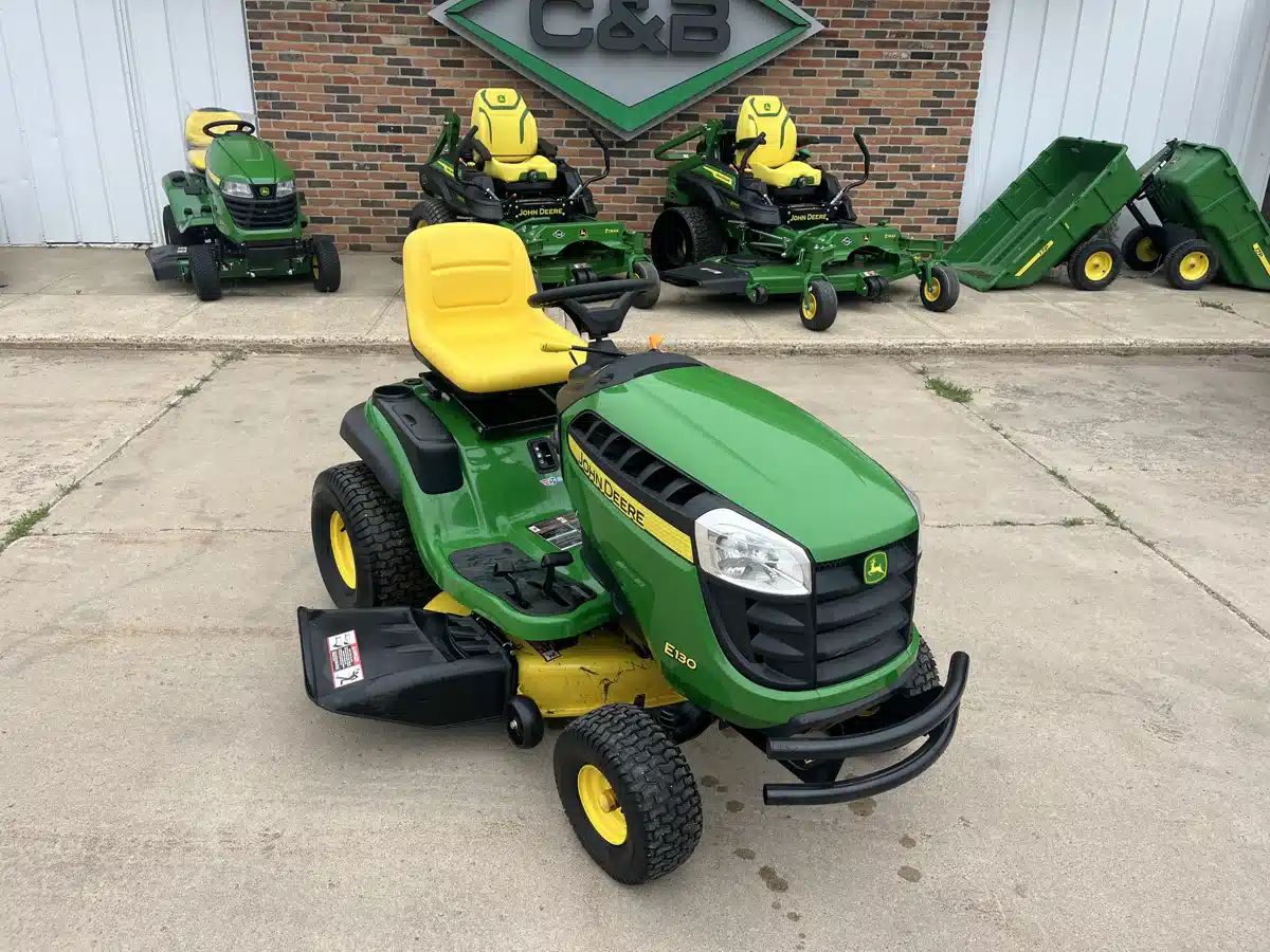 Gallery image 1 for Used 2019 John Deere E130 Lawn Tractor