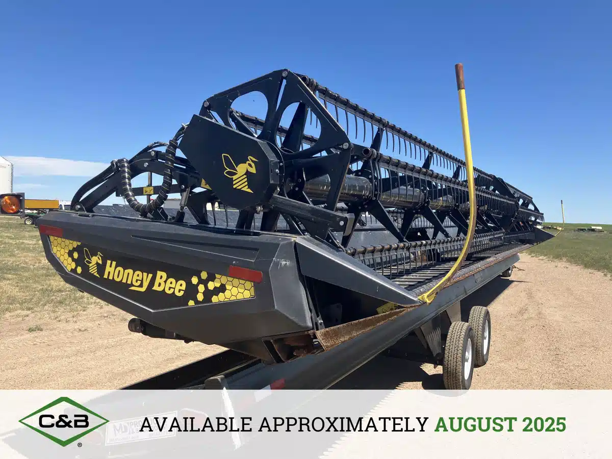 Gallery image 1 for Used 2015 Honey Bee 4045 Header Combine