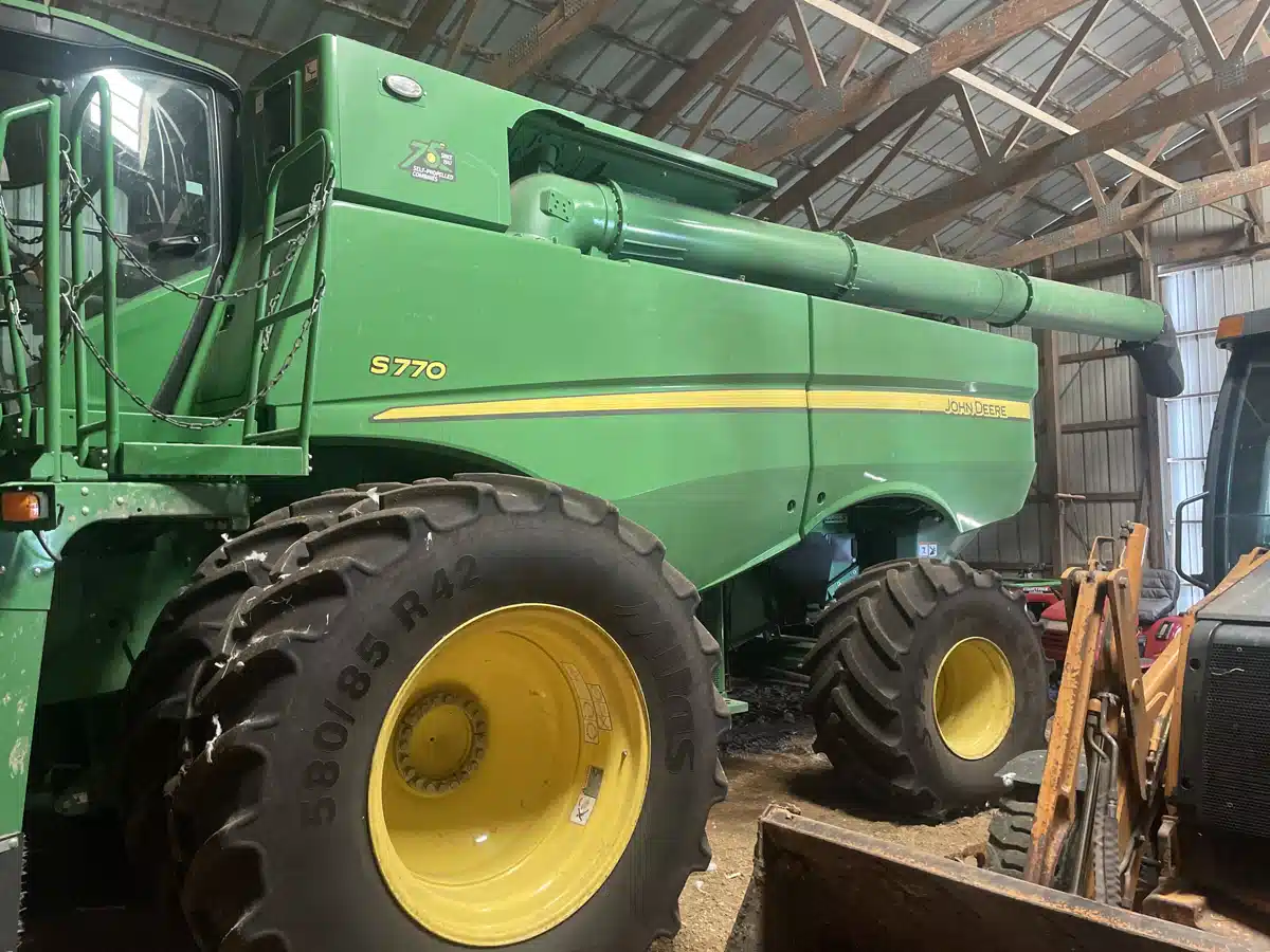 Gallery image 1 for Used 2022 John Deere S770 Combine
