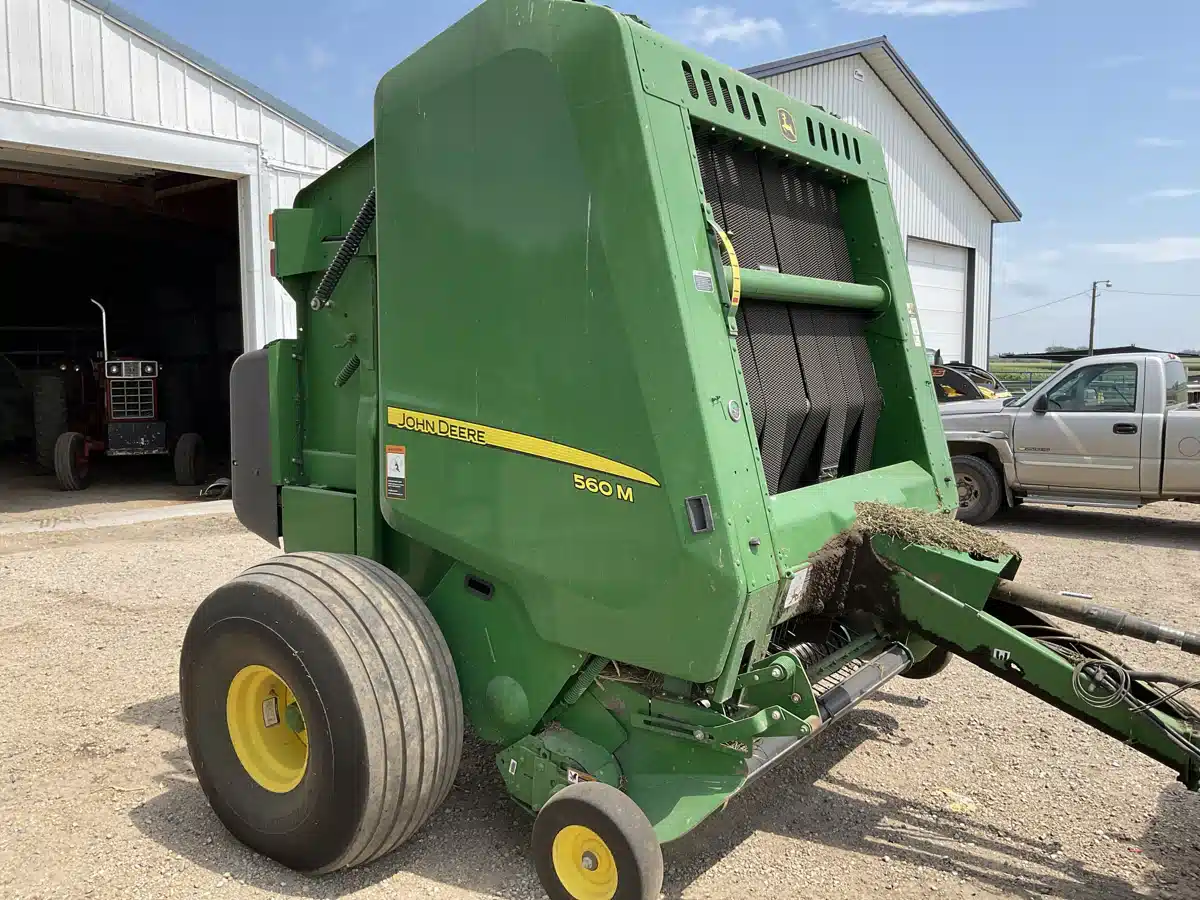 Gallery image 1 for Used 2019 John Deere 560M Round Baler