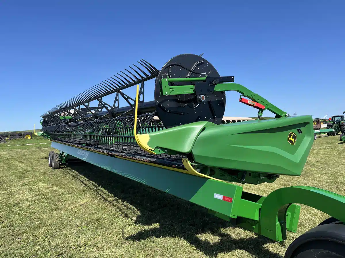 Gallery image 2 for Used 2023 John Deere HD50F Header - Flex