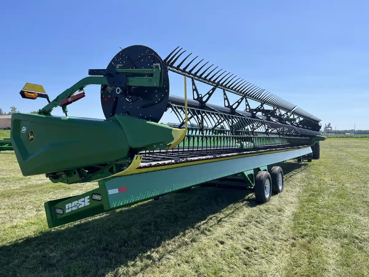 Gallery image 1 for Used 2023 John Deere HD50F Header - Flex