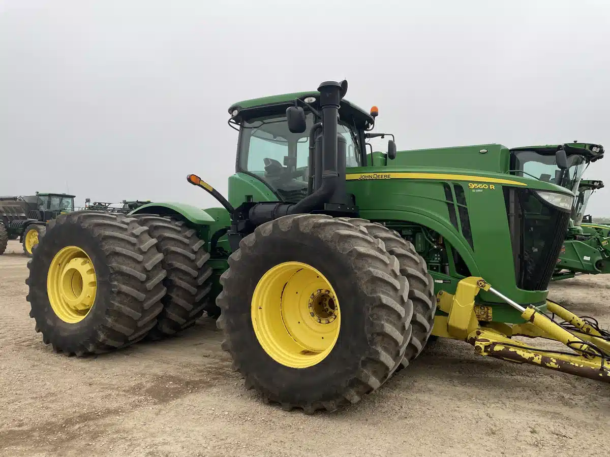 Gallery image 1 for Used 2014 John Deere 9560R Tractor