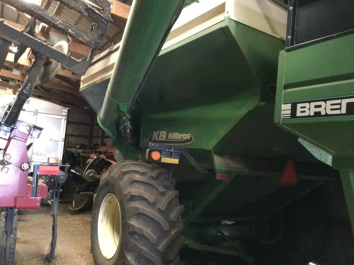 Gallery image 2 for Used 2016 Killbros 1175 Grain Cart