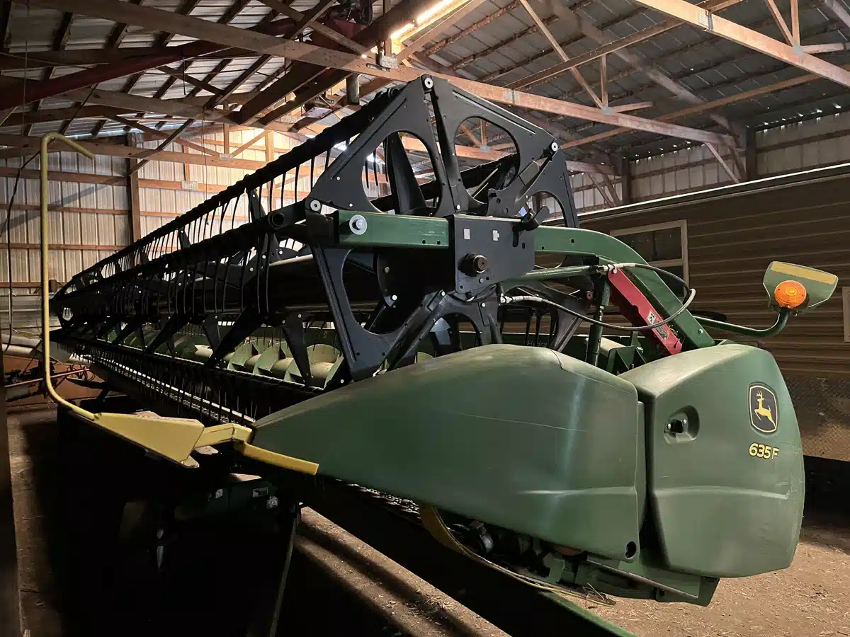 Gallery image 1 for Used 2019 John Deere 635 Header - Flex
