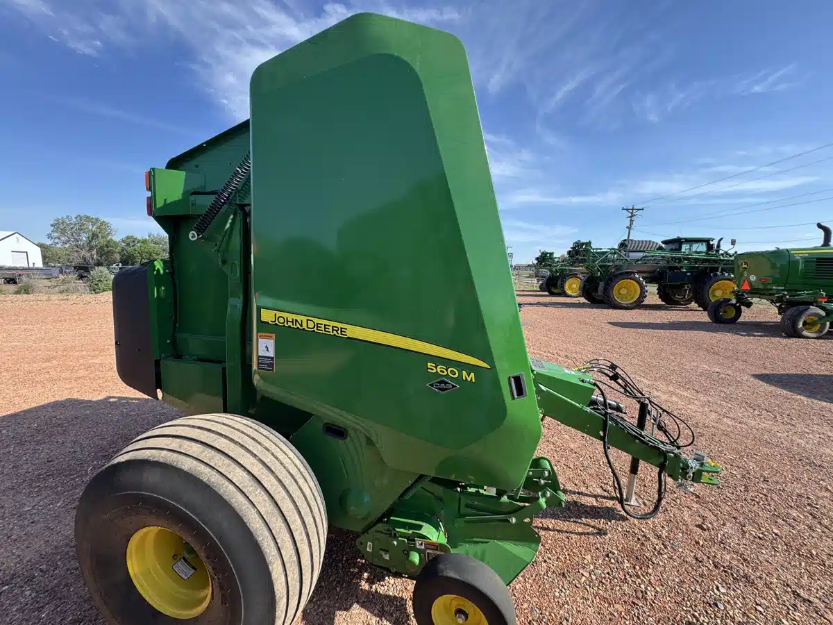 Gallery image 2 for Used 2023 John Deere 560M Round Baler