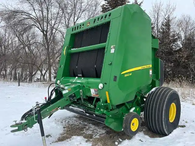 Gallery image 1 for Used 2019 John Deere 560M Round Baler