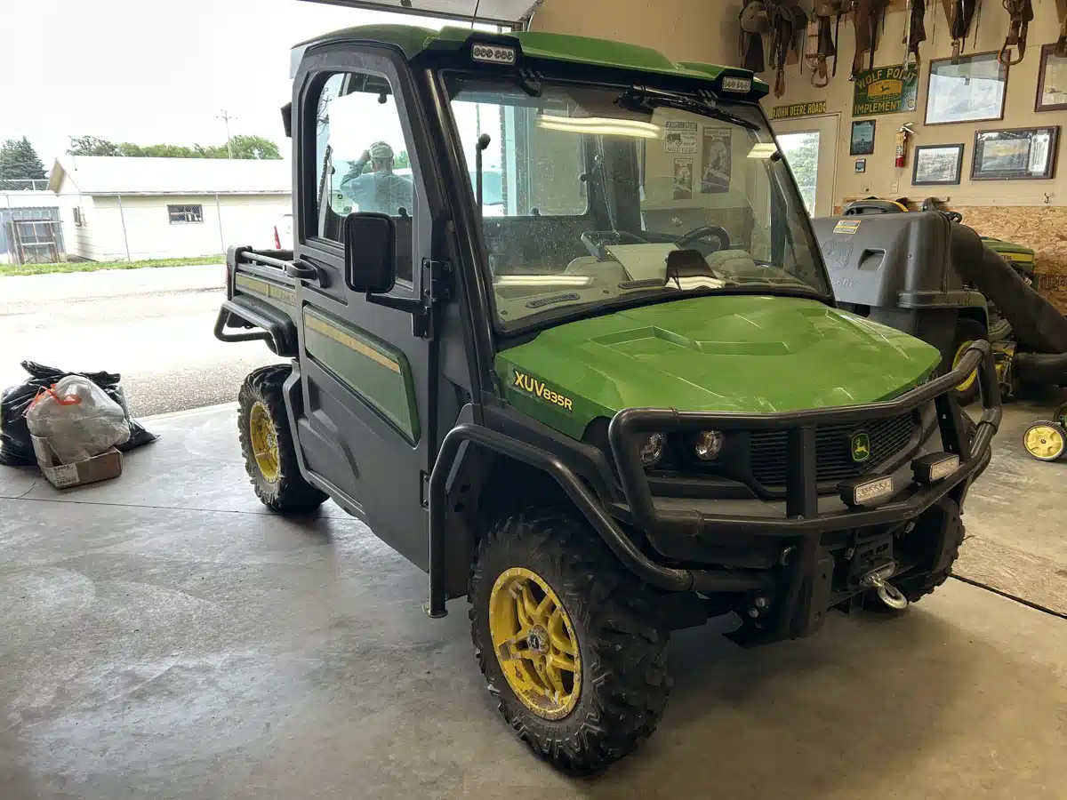 Gallery image 2 for Used 2018 John Deere XUV 835R Utility Vehicle