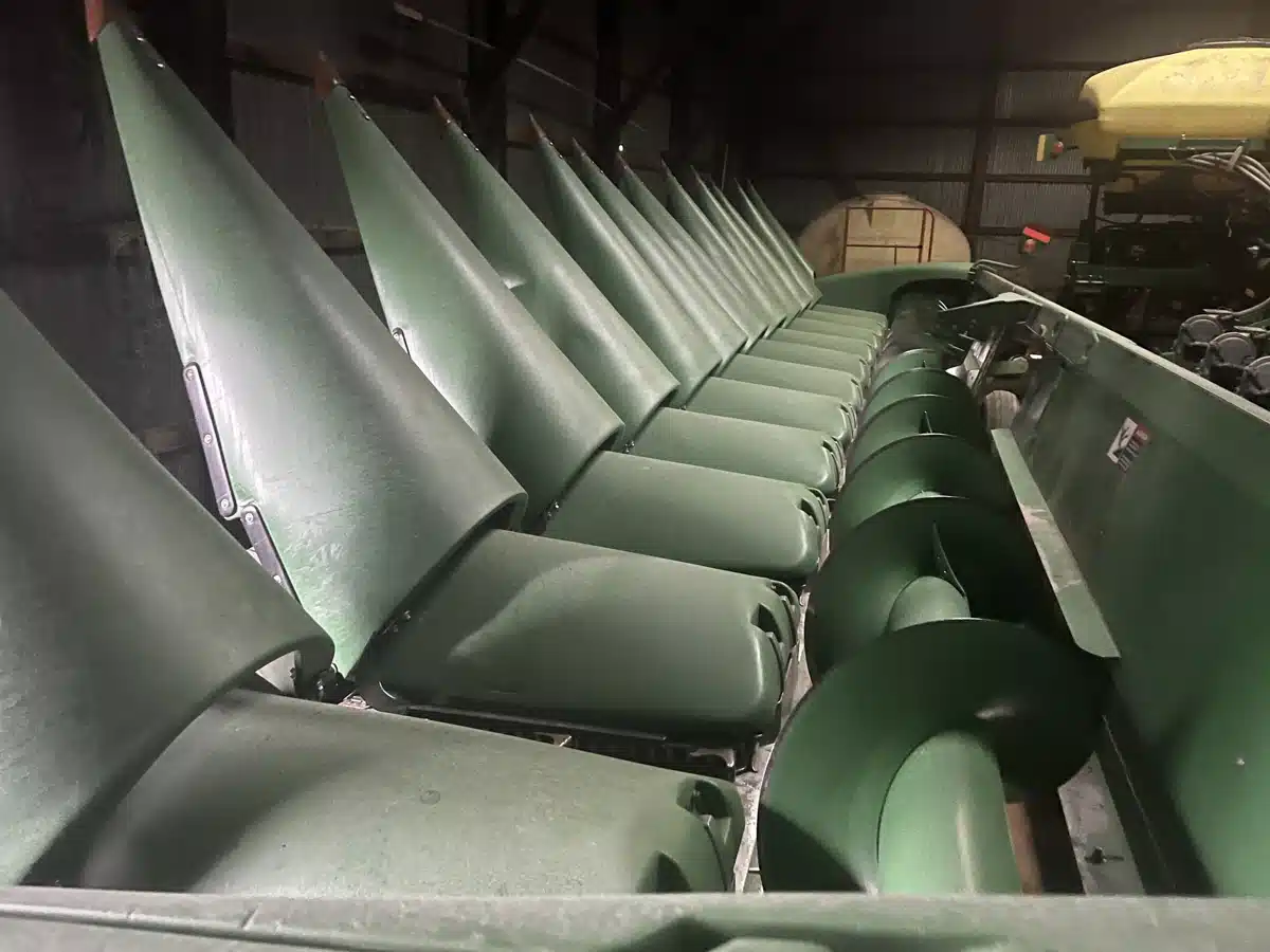 Gallery image 1 for Used 2013 John Deere 612C Header - Row Crop