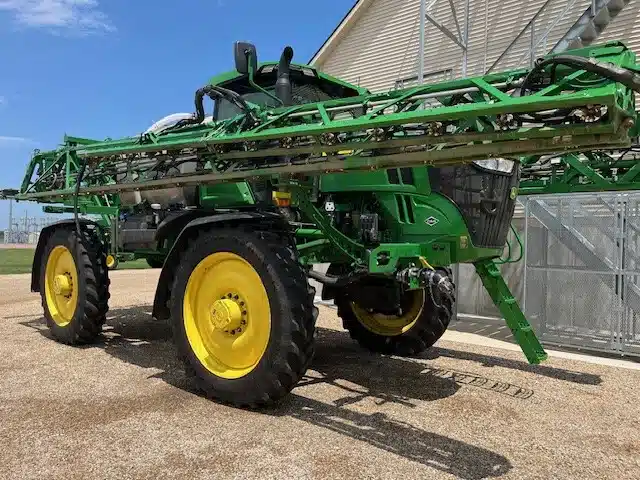 Gallery image 2 for Used 2025 John Deere 616R Sprayer - Self Propelled