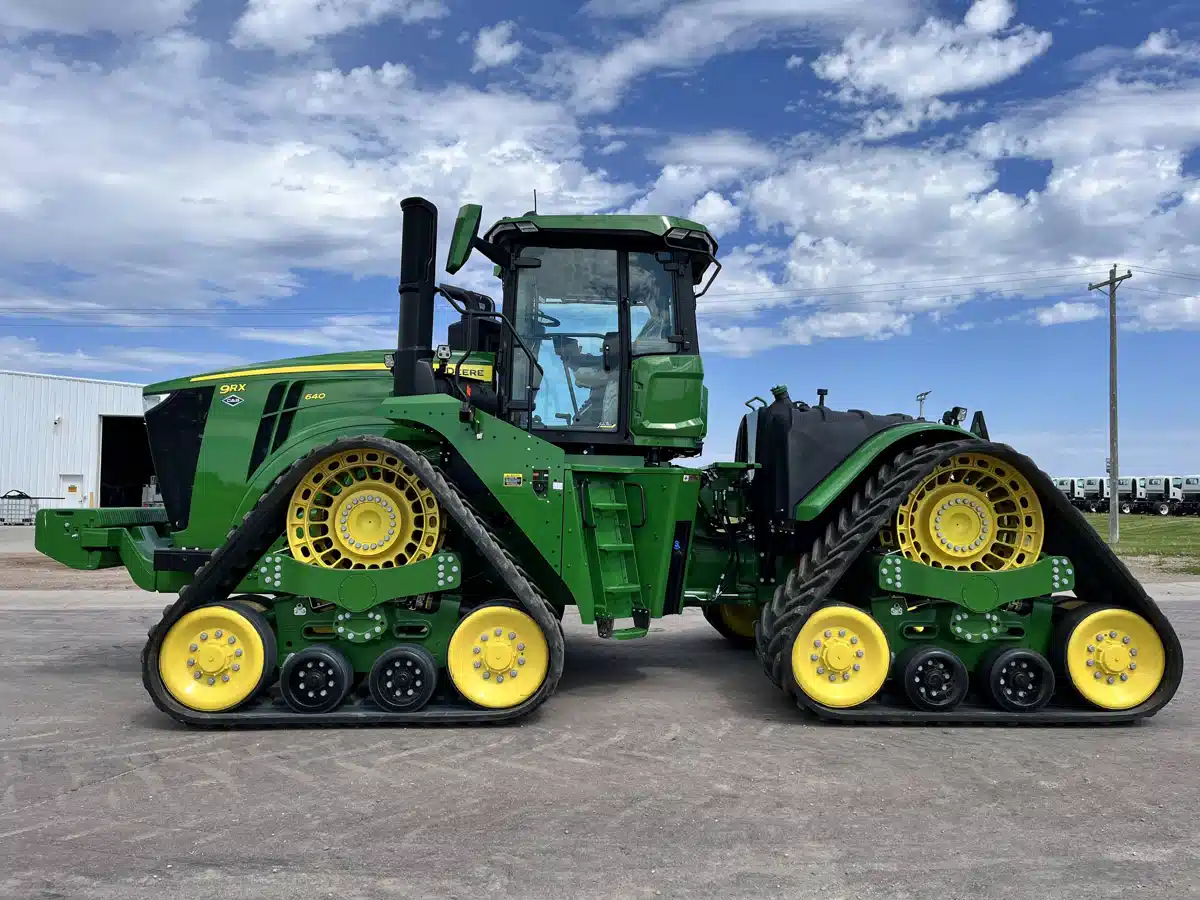 Gallery image 1 for Used 2024 John Deere 9RX 640 Tractor