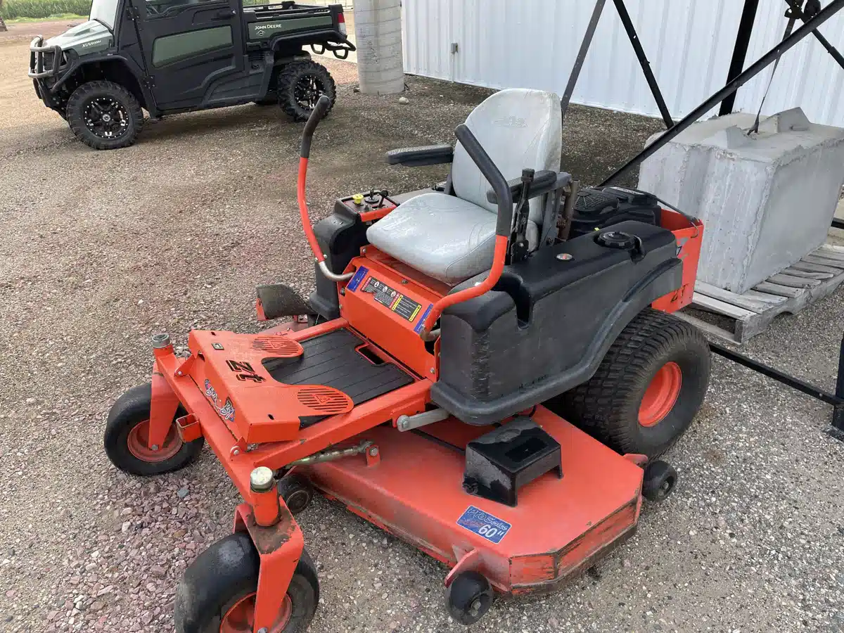 Used 2010 Bad Boy pro series Mower - Zero Turn