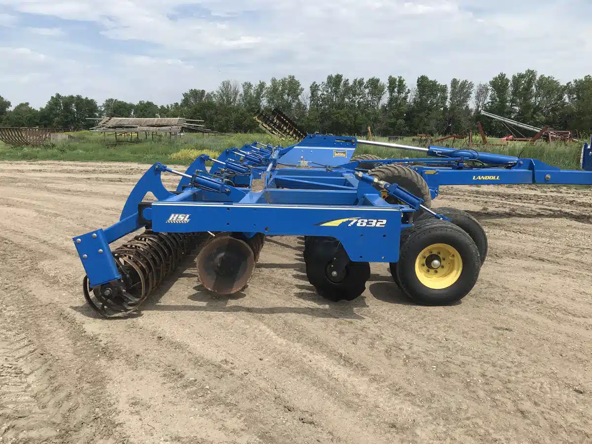 Gallery image 2 for Used 2016 Landoll 7832-35 Disc