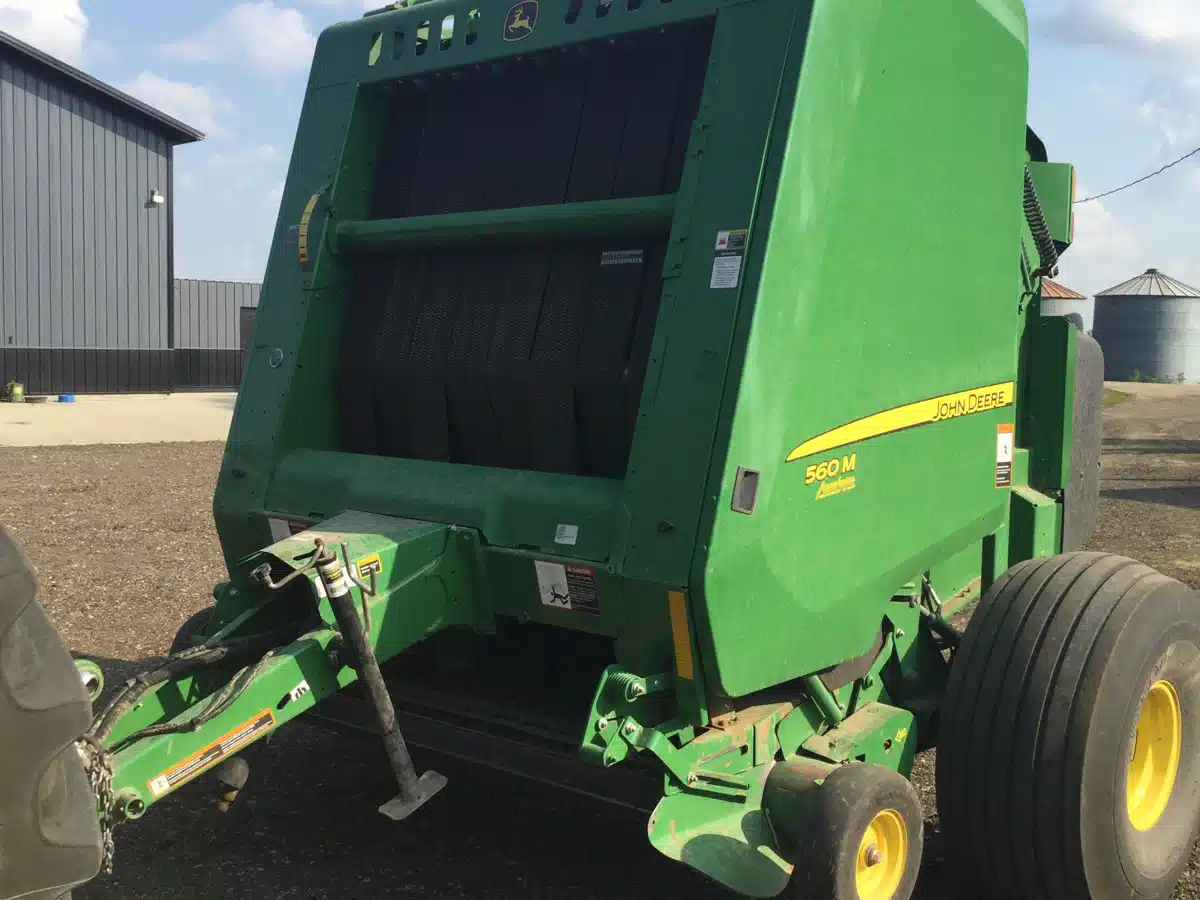 Gallery image 2 for Used 2019 John Deere 560M Round Baler