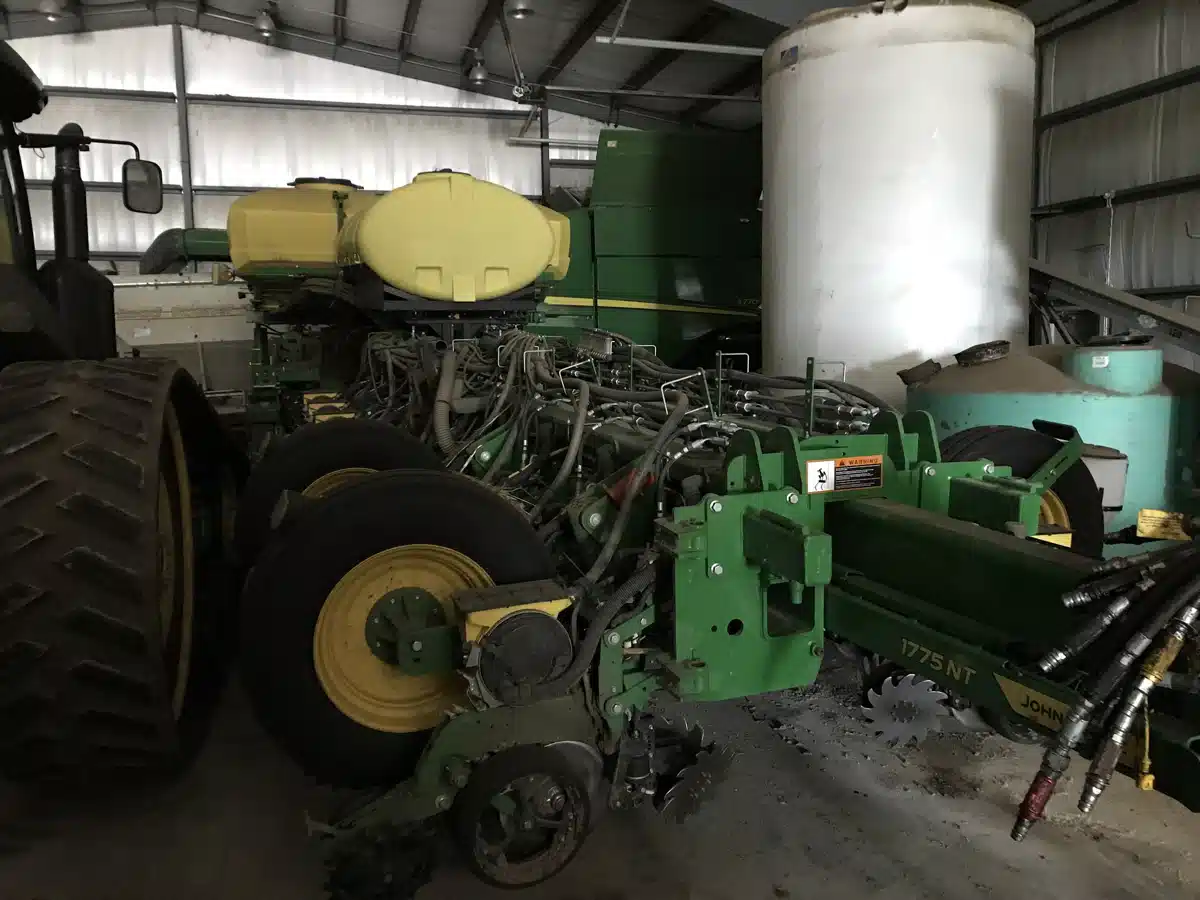 Gallery image 2 for Used 2024 John Deere 1775NT Planter