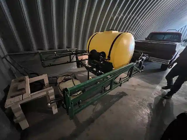 Gallery image 2 for Used DS Manufacturing 200 Sprayer - 3PT/Mounted