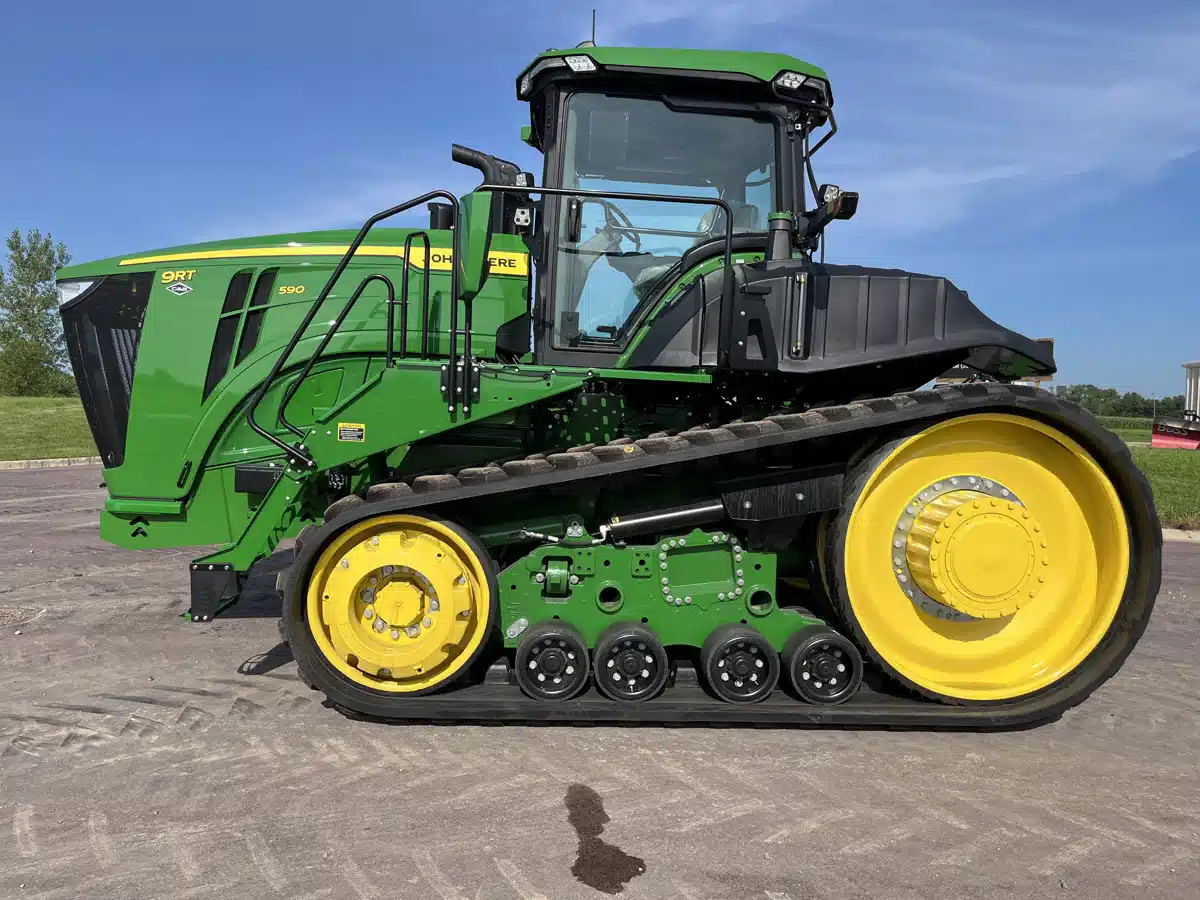 Gallery image 2 for Used 2025 John Deere 9RT 590 Tractor