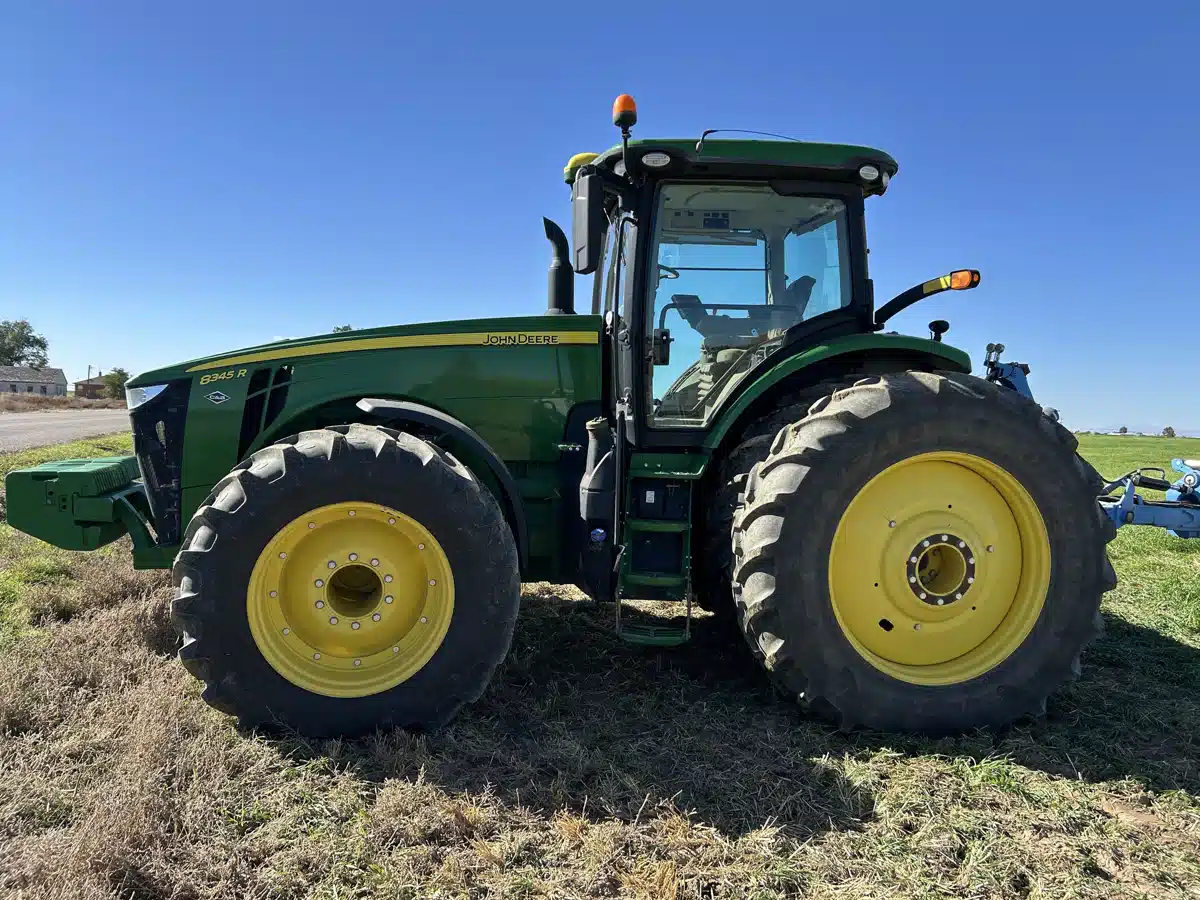 Gallery image 1 for Used 2020 John Deere 8345R Tractor