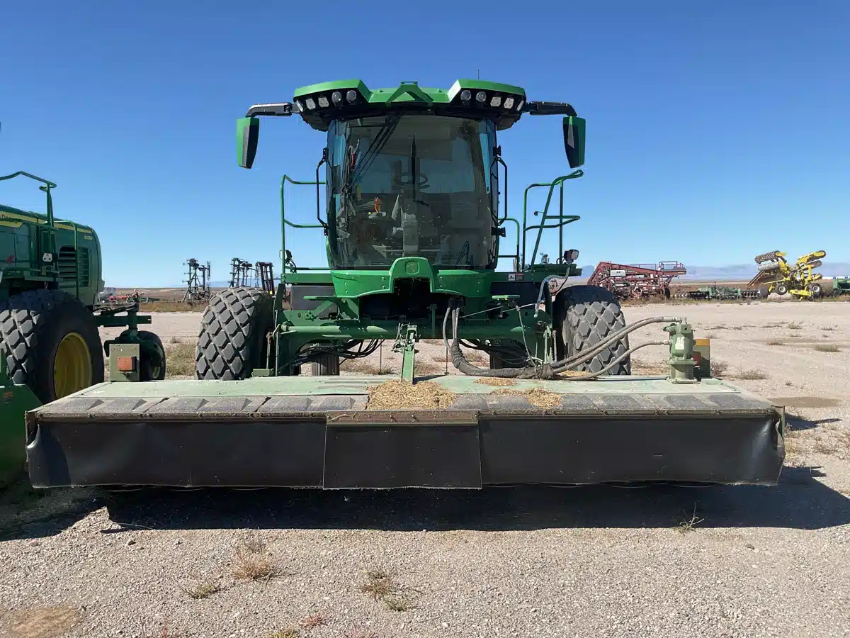 Gallery image 1 for Used 2023 John Deere W235 Windrower
