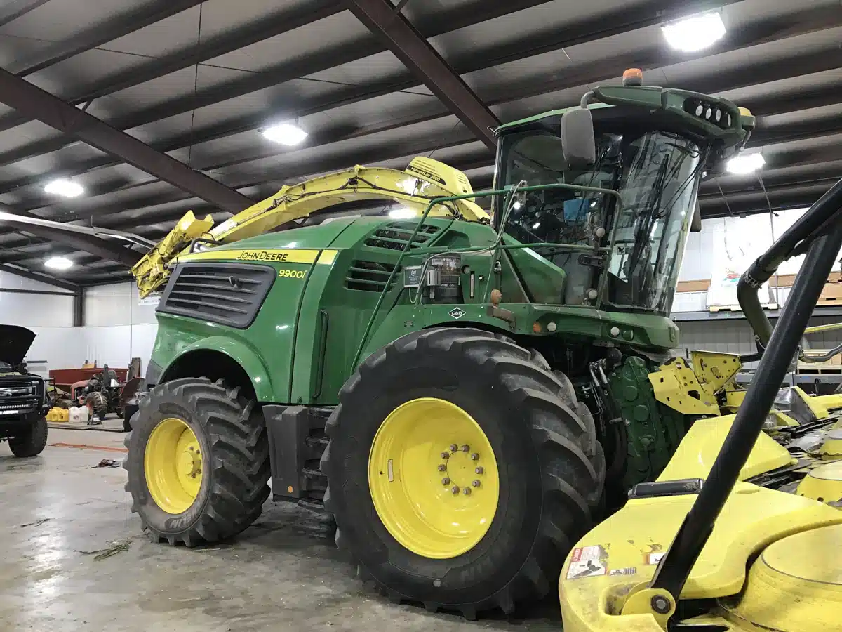 Used 2022 John Deere 9900 Forage Harvester