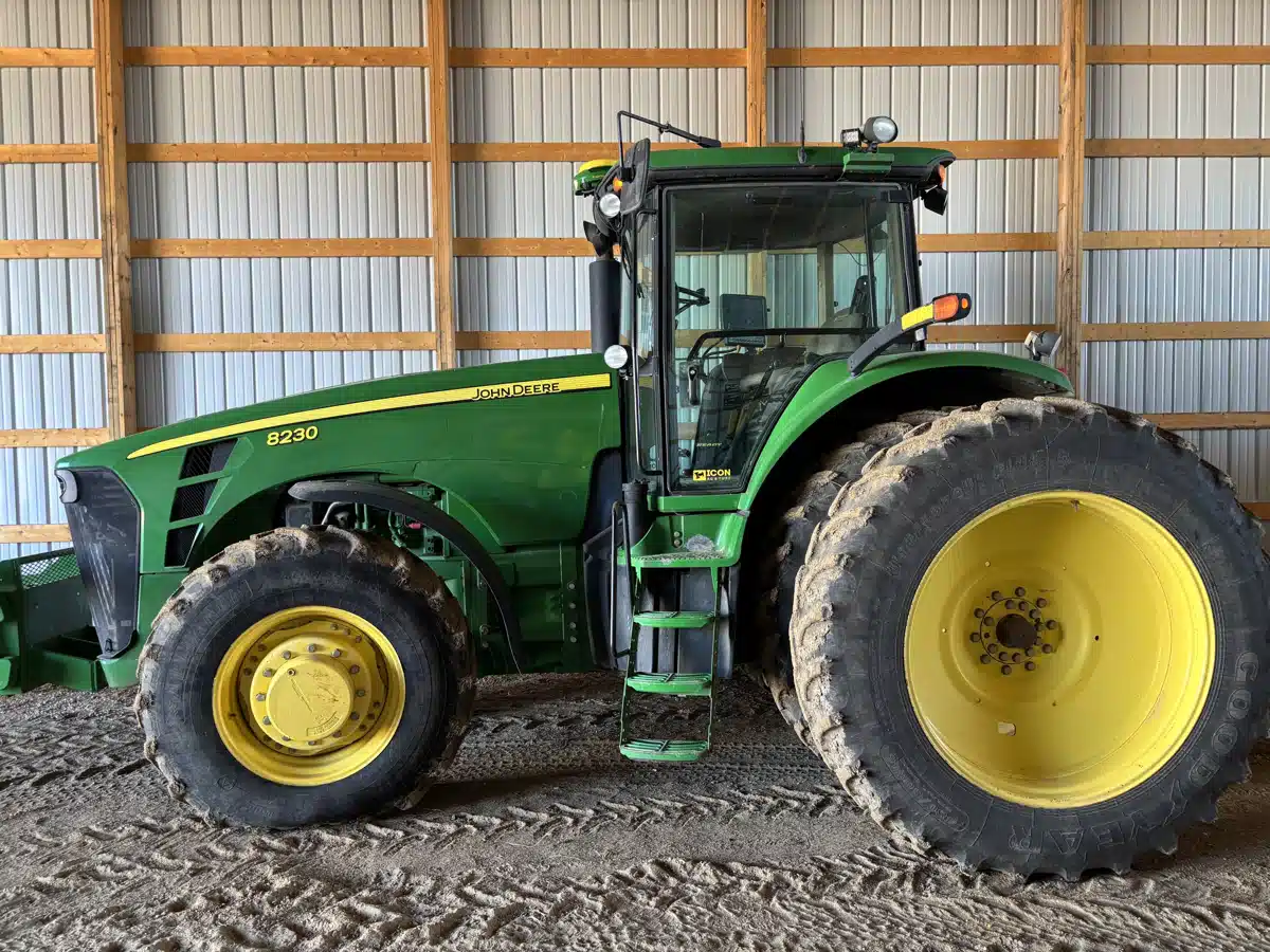 Used 2007 John Deere 8230 Tractor