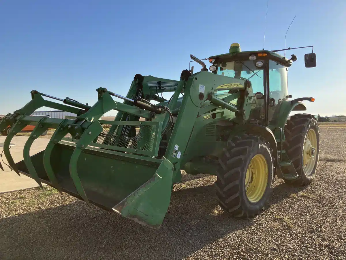 Gallery image 1 for Used 2008 John Deere 7630 Tractor