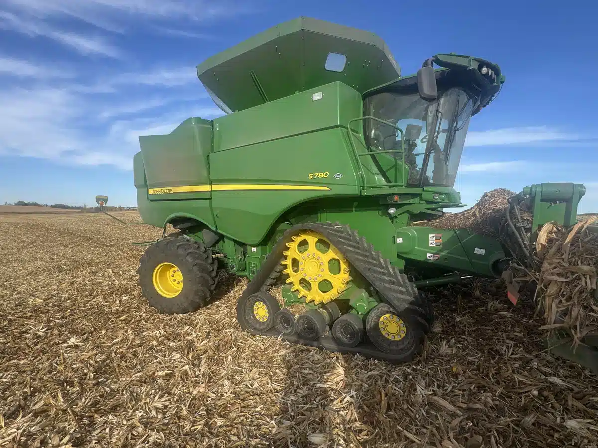 Gallery image 2 for Used 2021 John Deere S780 Combine
