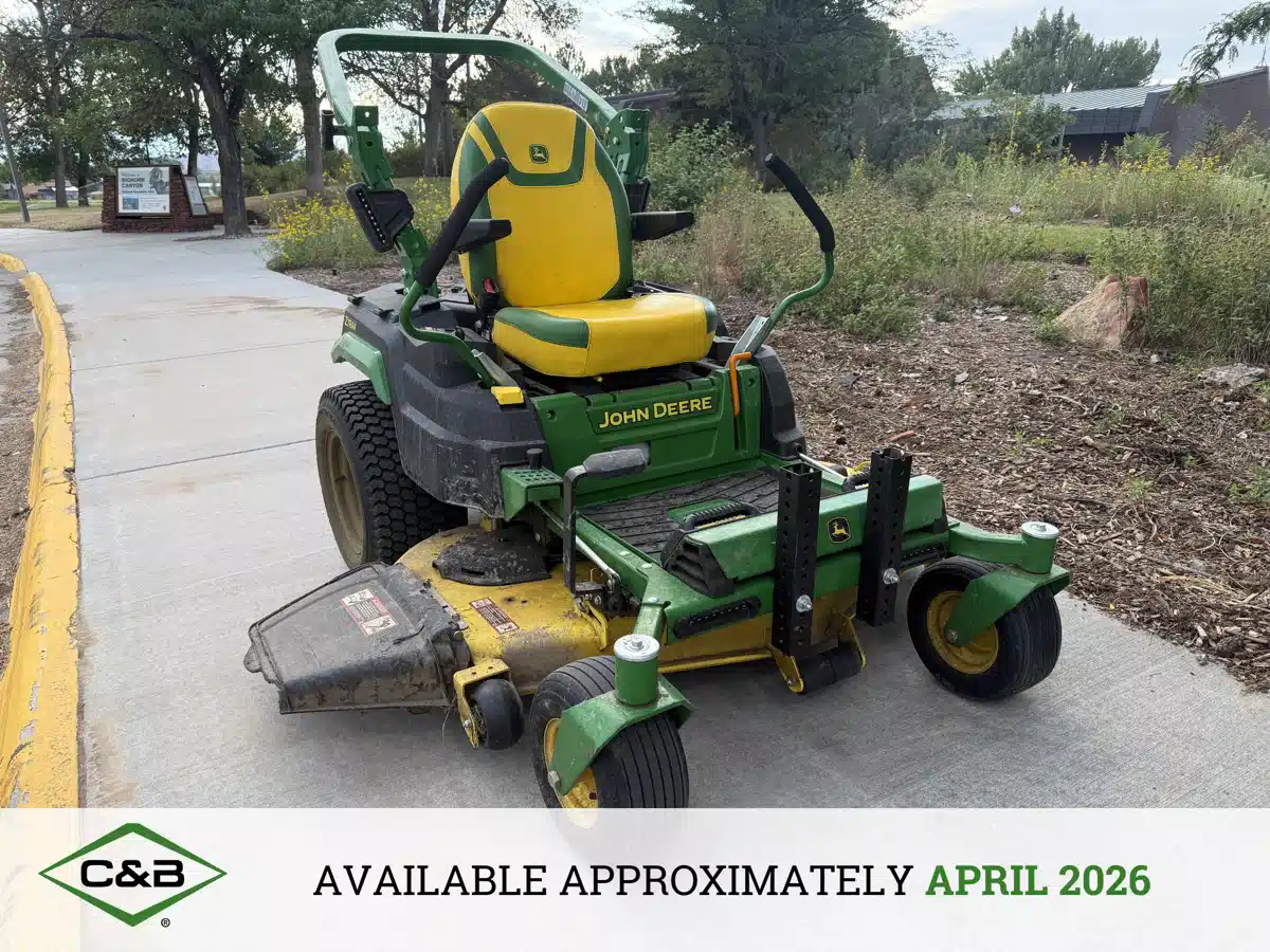 Gallery image 1 for 2022 John Deere Z545R Mower - Zero Turn