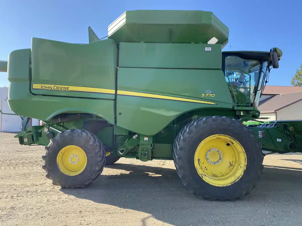Used 2021 John Deere S770 Combine
