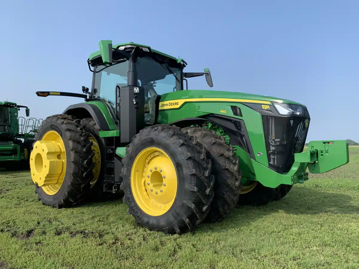 Gallery image 1 for 2024 John Deere 8R 410 Tractor