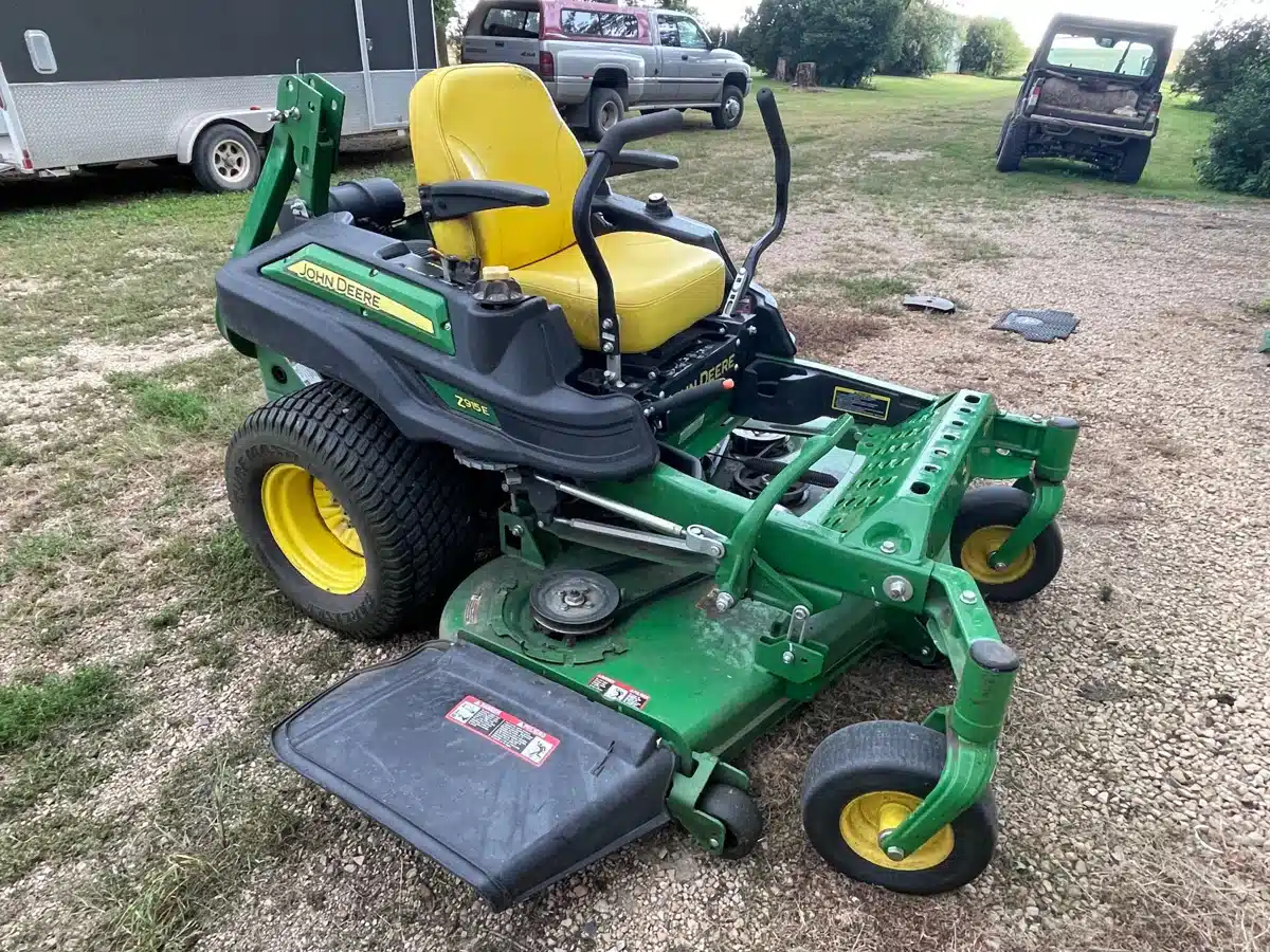 Gallery image 1 for Used 2018 John Deere Z915E Mower - Zero Turn
