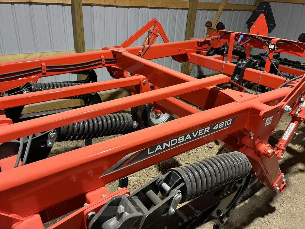 Gallery image 2 for 2024 Kuhn 4810 - 7 Ripper
