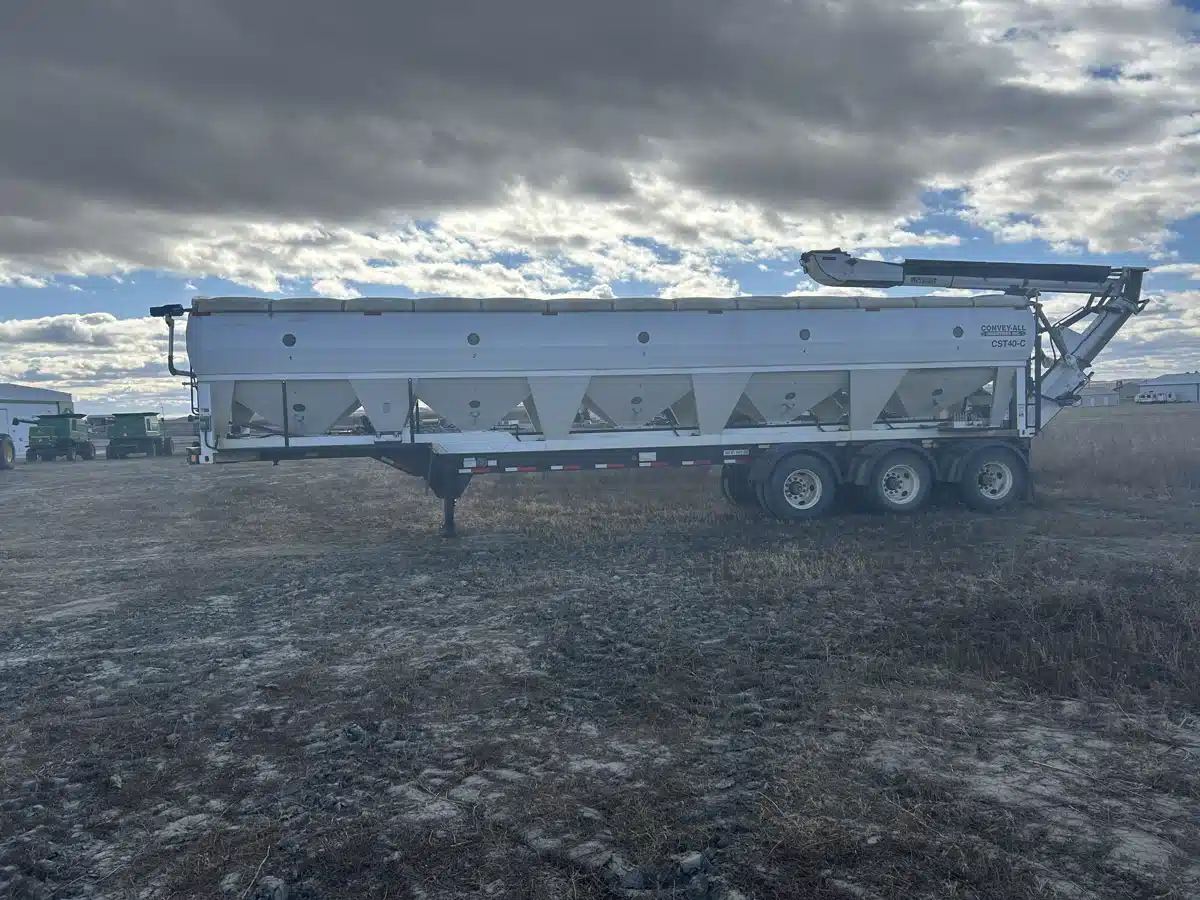 Gallery image 2 for Used 2013 CONVEY-ALL CST-40 Tender