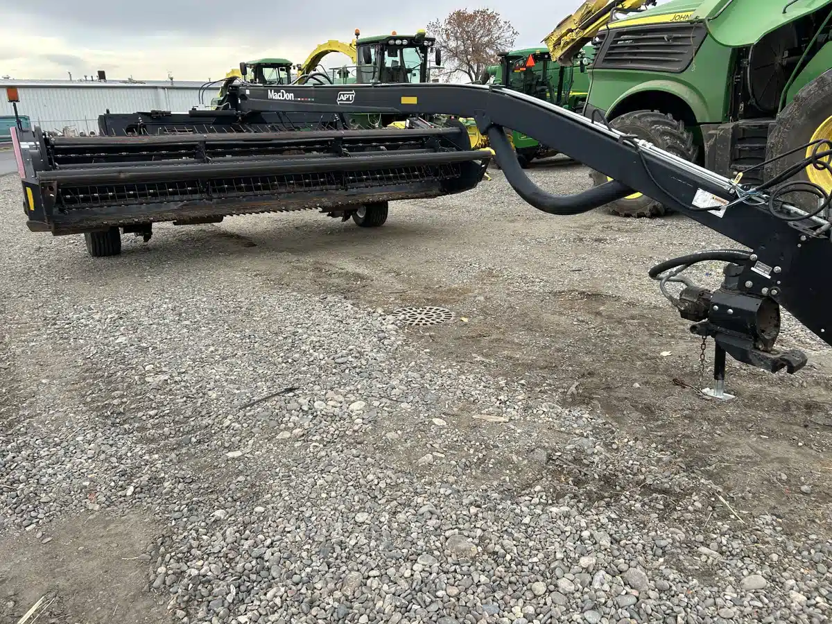 Gallery image 2 for Used 2011 MacDon A30D Mower Conditioner