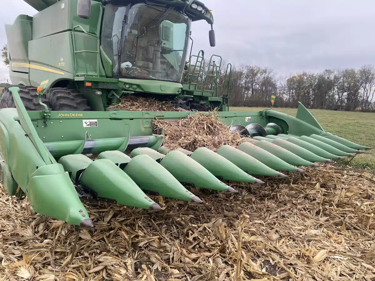Used 2012 John Deere 612C Header - Row Crop