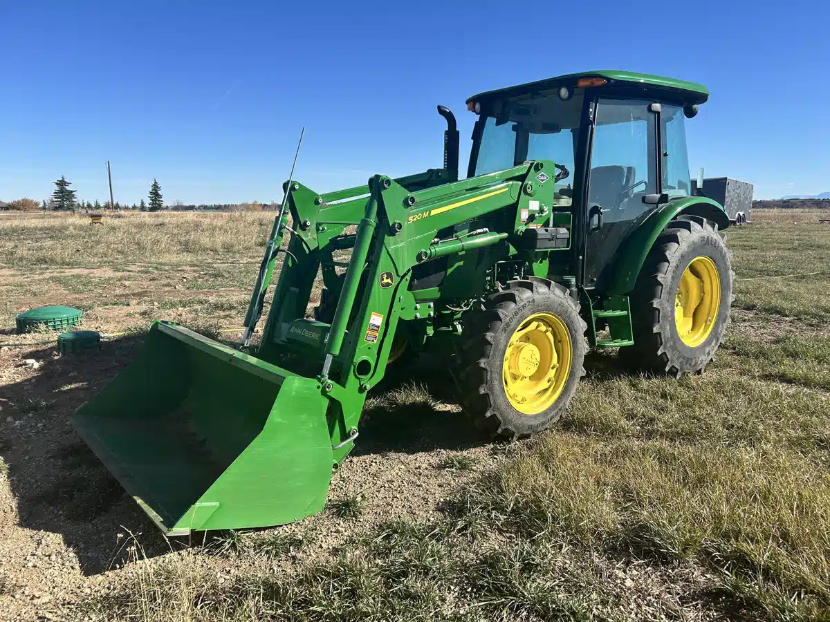 Used 2022 John Deere 5075E Tractor